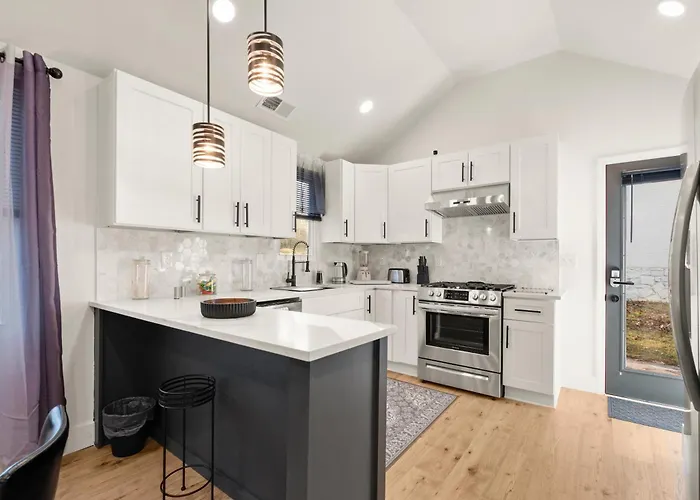 New Decatur Bungalow